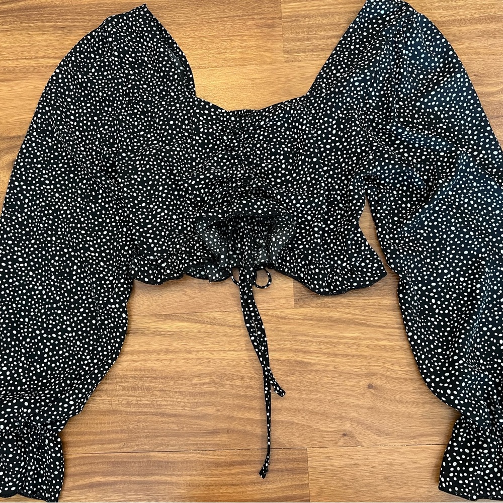 Polka Dot Drawstring Ruched Long Sleeve Crop Blouse